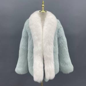 เสื้อโค้ทขนสัตว์แสนสบายและอบอุ่นหรูหรา100% การออกแบบตามสั่งคุณภาพระดับพรีเมียม - Product Image 5