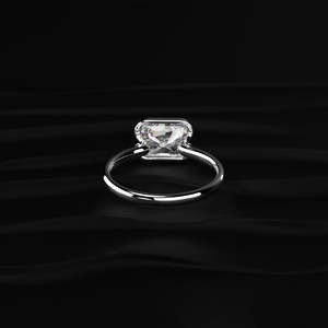 Anillo SHREYA DIAM con Diamante Cultivado en Laboratorio, Corte Radiante, Platino, Media Engaste, Certificado IGI, Elegante para Bodas y Uso Diario - Product Image 5
