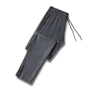 Pantalons décontractés pour hommes sur mesure en gros, fermeture à cordon de serrage à la taille, coupe ample, tissu 100% polyester, directement de l'usine, lavés sur mesure - Product Image 5