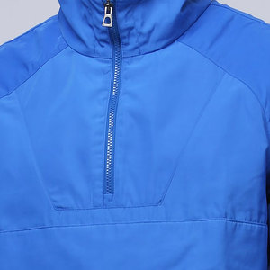 Nueva ropa de moda Color liso Hombres Chaqueta cortavientos Capucha desmontable Precio bajo Logotipo personalizado Impreso Hombres Anorak Chaqueta - Product Image 5