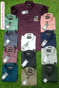 เสื้อเชิ้ตผู้ชายผ้าซาตินอย่างดี ผลิตตามสั่ง ขายส่ง OEM ผ้าฝ้าย 100% แห้งเร็ว ระบายอากาศดี สวมใส่สบาย ปรับแต่งโลโก้ได้ คอปกแบบเซเลียร์ สำหรับฤดูร้อน - Product Image 3