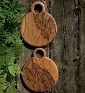 Tabla de cortar de alta calidad con acabado de grano de madera natural para una hermosa adición de cocina y herramienta versátil de preparación de alimentos - Product Image 6