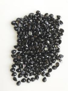 สปิเนลสีดำธรรมชาติ 5x3 มม. รูปทรงลูกแพร์ คุณภาพดีที่สุด พลอยหลวม เรดเมาน์เทน เจมส์ สำหรับทำเครื่องประดับ - Product Image 3