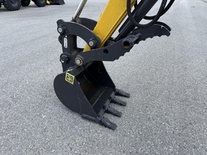 Miniexcavadora E26C 2025 con Capacidad de Cucharón de 0.12m, Potencia de 110kW y Alta Capacidad de Excavación - Product Image 5