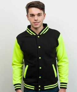 Veste universitaire en cuir véritable letterman de laine pour hommes personnalisée, noire avec patchs et étiquettes de logos brodés de couleur rouge, veste pour hommes - Product Image 2