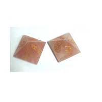 Meistverkaufte Spirituelle Heilung Reiki 7 Chakra Quarz Natürliche Kristall-Chips Kugeln Pyramide Feng Shui Energiegenerator Orgon