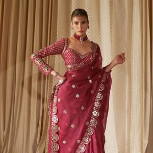 ชุดผ้าส่าหรีเนื้อนิ่มสุดพิเศษสำหรับผู้หญิงเสื้อผ้าบูติกอินเดียสีแดงชุดใส่ไปงานแต่งสุดหรู - Product Image 1