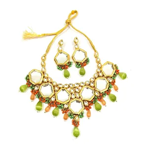 Ensemble de collier Monalisa en pierre verte orange Meenakari Kundan plaqué or, bijoux fins pour mariages et cadeaux, avec perle - Product Image 1