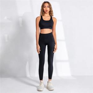 Logotipo personalizado Impresión Listo Stock Alto Elástico Suave Ajustado Mujer 2 Piezas Más Tamaño Yoga Set Mujer Gimnasio Fitness Set - Product Image 2