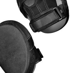 Nouvelles Mitaines de Boxe YBlack Winning Focus Mitts, Conçues sur Mesure en Cuir PU Imperméable et Souple pour l'Entraînement de Boxe - Product Image 6