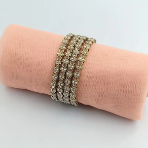 Brazaletes de latón tradicionales y de moda india brazaletes de boda para mujeres y niñas - Product Image 1