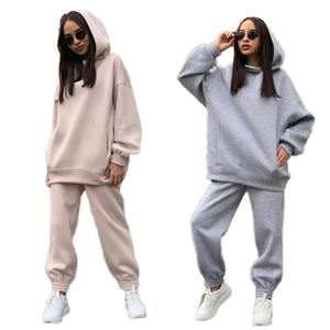 Nueva Moda Americana, Ropa Casual de Invierno con Capucha de Color Sólido para Mujer, Estilo Urbano, Poliéster/Algodón - Product Image 1