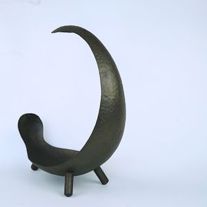 Vase d'ikebana en cuivre élégant et moderne fabriqué à la main affichage floral traditionnel japonais décor à la maison arrangement de fleurs en métal de table - Product Image 1