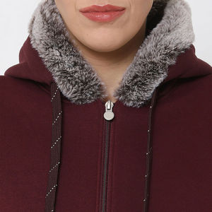 Ensemble de survêtements d'entraînement deux pièces pour femmes au prix de gros 2025 Nouveau style Logo personnalisé Couleur personnalisée Plus la taille Accepté OEM - Product Image 5