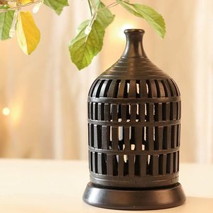 Portavelas Decorativo de Metal con Acabado en Estaño, Hecho a Mano, con Diseño de Corte y Grabado, Estilo Moderno, para Decoración del Hogar, Portavelas Navideño - Product Image 1