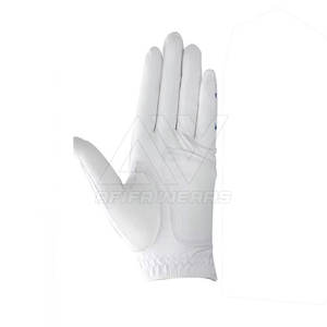Gants de golf avec logo personnalisé de haute qualité pour hommes et femmes en cuir véritable avec paume souple fabriqués au Pakistan pour le sport - Product Image 6