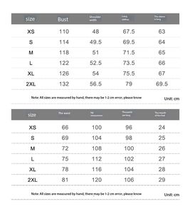 Conjunto de Chaqueta y Pantalones Deportivos Casuales para Hombre con Capucha, Resistentes al Viento, con Diseño de Bordado y Logotipo Personalizado OEM - Product Image 2