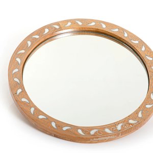 Decorative Wooden Tray Featuring Mother Of Pearl Inlay Ideal For Ramadan <b>Eid</b> Snacks <b>Gift</b> Display Or Hospitality Presentation - Product Image 5