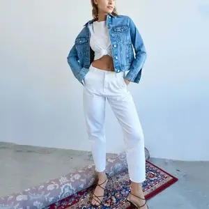 Chaqueta Vaquera de Alta Calidad para Mujer, Estilo Casual Urbano, Corte Cómodo, Chaqueta Vaquera Femenina de Larga Duración - Product Image 5