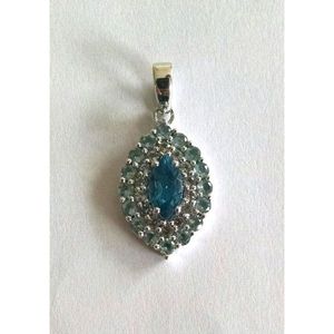 Colgante de marquesa de Topacio azul y blanco con 1ct Cojín pulido de piedras preciosas sueltas Corte de cojín de pera cuadrado ovalado - Product Image 1