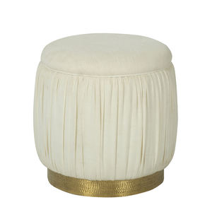 Taburete otomano redondo de lujo con tapicería de tela plisada y base de latón martillado para el elegante vestíbulo del hotel y la sala de estar moderna - Product Image 2