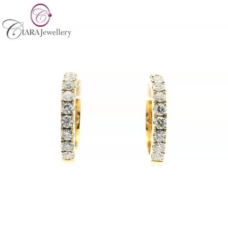 สีเหลืองทอง