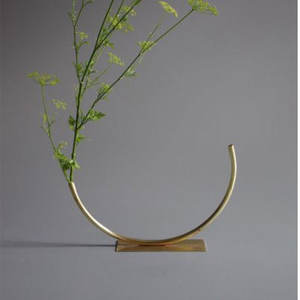 Vase à fleurs en métal doré Art Déco en fer et verre avec dessus de table circulaire - Product Image 5