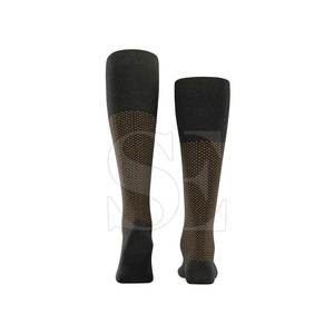 Calcetines Deportivos de Compresión para Hombre y Mujer, Calcetines Deportivos de Punto Casuales, Antideslizantes, de Alta Calidad, con Logotipo, al por Mayor - Product Image 1