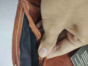 ถุงมืองานเชื่อมหนังวัวแยกชิ้นผ้าทนความร้อนมีซับในเพื่อความปลอดภัยใช้เชื่อมกันเปื้อนออกแบบโลโก้ได้ตามต้องการ - Product Image 3