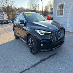 Infiniti QX55 2023 d'occasion en parfait état - Product Image 1