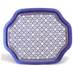 Patrón sin costuras Diseño Líneas geométricas Fondo rojo 285x400mm Borde ondulado curvo Bandeja decorativa - Product Image 1