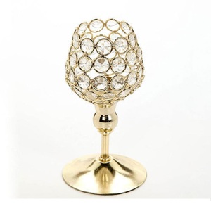 Bougeoirs décoratifs artisanaux de meilleure qualité pour mariage et décoration intérieure Accessoires de bougie en métal Porte-bougie votive - Product Image 1
