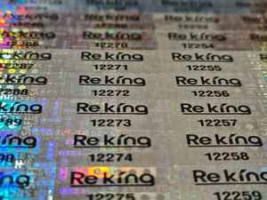 Silver Holographic PET Hologram Sticker Eco-Friendly Durable Thermal Printing Barcode <b>Scratch</b> Feature Oval Packaging Labels - Product Image 2