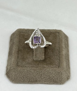 Anillo de plata de ley con forma de corazón de piedras preciosas de amatista hecho a mano, anillo de plata 925 de Jaipur, joyería de piedra natal de febrero para mujer - Product Image 1