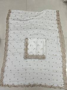 Vente en gros d'usine de mousseline de soie teintable Séquence Cut Work Dupatta Tissu disponible au prix de gros - Product Image 4