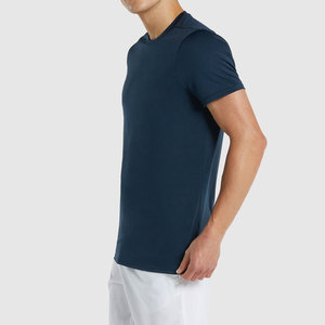 2023 venta al por mayor hombres 100% algodón camiseta de manga corta impresa cuello redondo Color sólido ecológico secado rápido logotipo personalizado para - Product Image 3