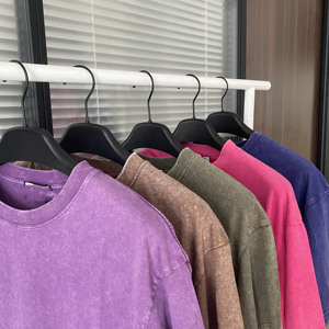 Vente en gros de nouveaux modèles de t-shirts lourds vintage personnalisés en coton surdimensionné de haute qualité avec étiquette personnalisée pour hommes - Product Image 4