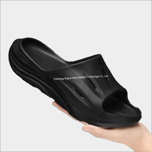 Chaussons d'hiver doux légers et écologiques personnalisés EVA déodorant hommes femmes sans lacet semelle épaisse sport anti-dérapant - Product Image 3
