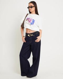 T-shirt d'été ample et écologique à imprimé floral pour femme - Product Image 3