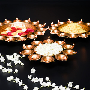 Elegante cuenco Urli Diya, un símbolo de paz y prosperidad, cuenco Urli tradicional, mejora la decoración de tu hogar con una belleza atemporal - Product Image 3