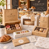Ensemble d'emballages de boulangerie personnalisés AT PACK avec boîte cadeau imprimée avec logo, sac en papier et emballage pour desserts pour les cafés et les salons de thé