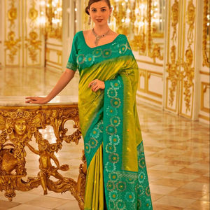 Dernier concepteur Soft Banarasi Silk Floral Printed Border Saree By FabZone - Product Image 1