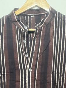 Kurta Corta de Manga Larga Negra de Alta Calidad 100% Algodón para Hombre |   Estampado a mano con rayas, estilo artesanal clásico - Product Image 5