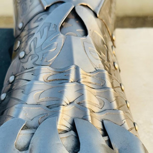 Ensemble de gants d'armure en acier médiéval Paire de gants de costume de gantelet et de gantelets Artisanat en métal - Product Image 6