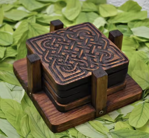 Sous-verres en bois de qualité supérieure avec des motifs antiques classiques pour une touche d'élégance du vieux monde d'Inde - Product Image 4