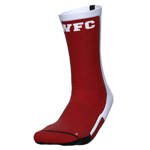 Chaussettes de cyclisme à compression professionnelle Chaussettes de sport légères rouges et blanches respirantes pour hommes et femmes - Product Image 2