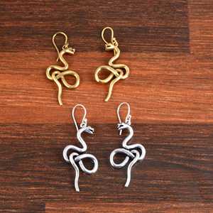 Pendientes Colgantes de Serpiente de Moda 2026, Joyería Gótica de Latón para Mujer, Latón Antiguo Plateado, Diseño Animal, Para Venta al por Mayor/OEM/ODM - Product Image 1