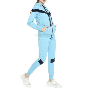 Ensemble de jogging décontracté pour femmes avec capuche, motif uni, tissu léger et écologique pour le fitness et l'usage quotidien - Product Image 5
