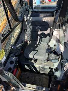 2017 Case TV380 Track Skid Steer Loader-Forte performance, haute capacité et polyvalence sur le chantier - Product Image 4