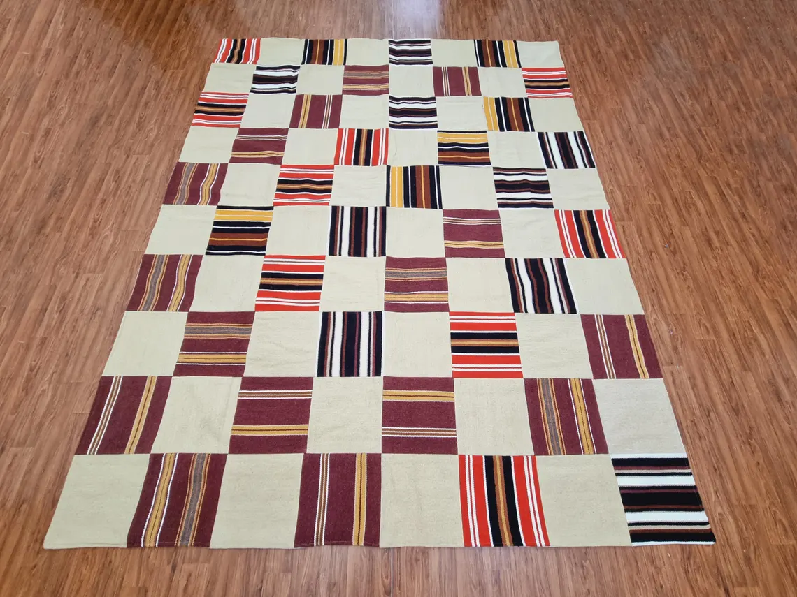 Identique à l'image